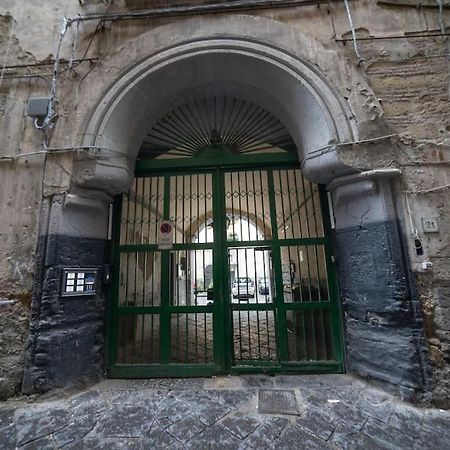 Home Nonna Sabina - Centro Storico Napoli Eksteriør billede