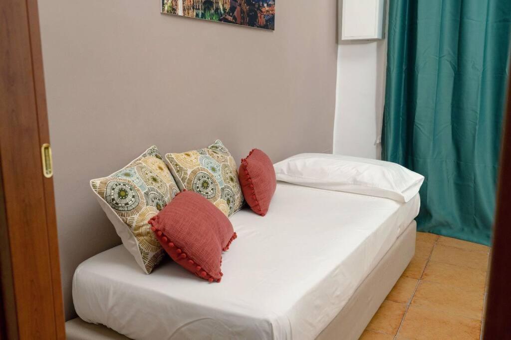 Home Nonna Sabina - Centro Storico Napoli Eksteriør billede
